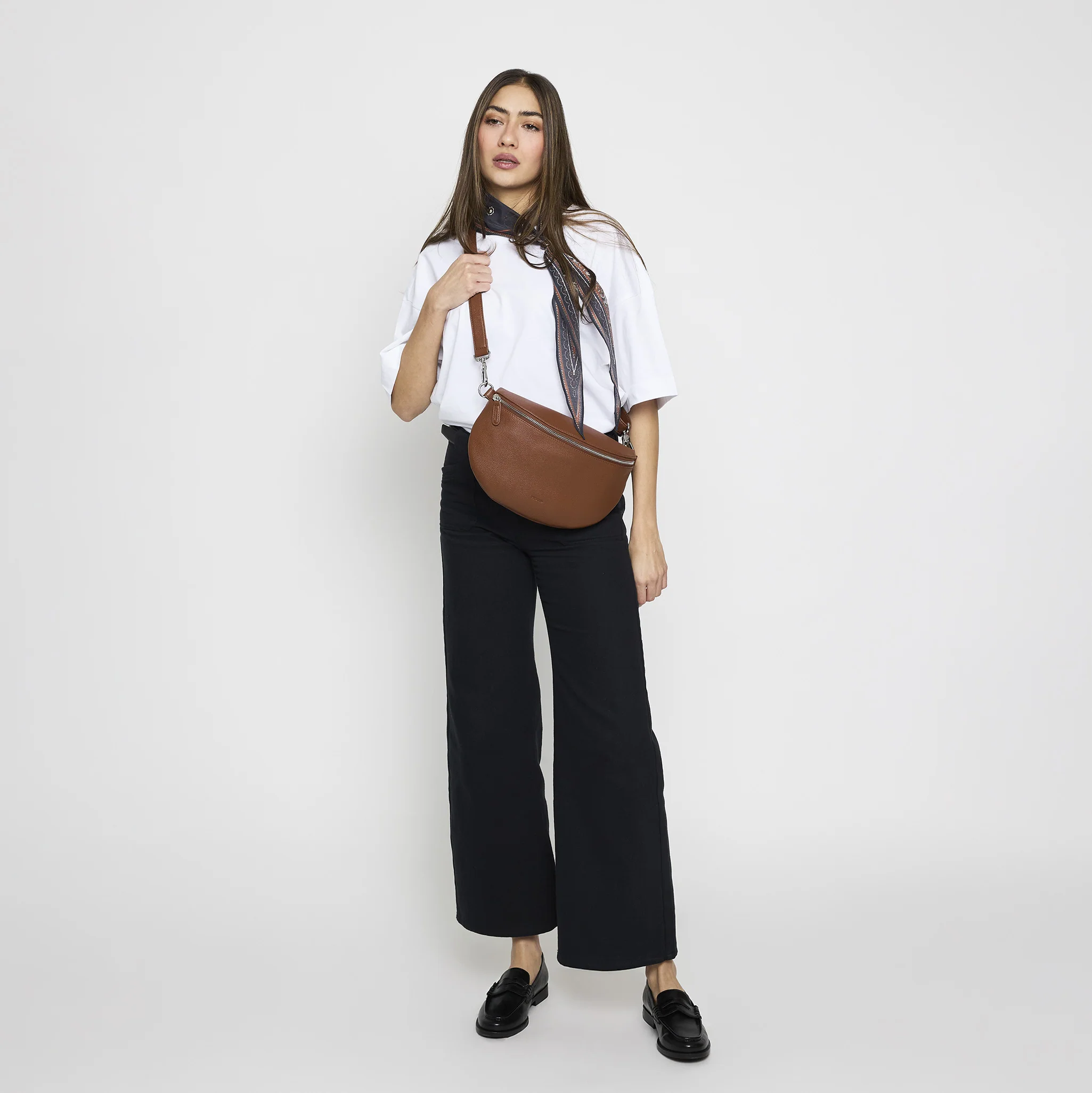 Crossbody Bag Luis 7162 - Image 2